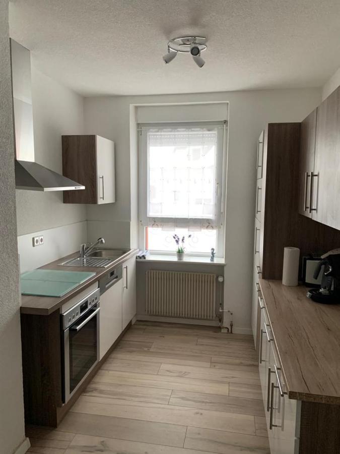 Grenznahe Ferienwohnung Mit 4 Schlafzimmern Grenzach-Wyhlen Bagian luar foto