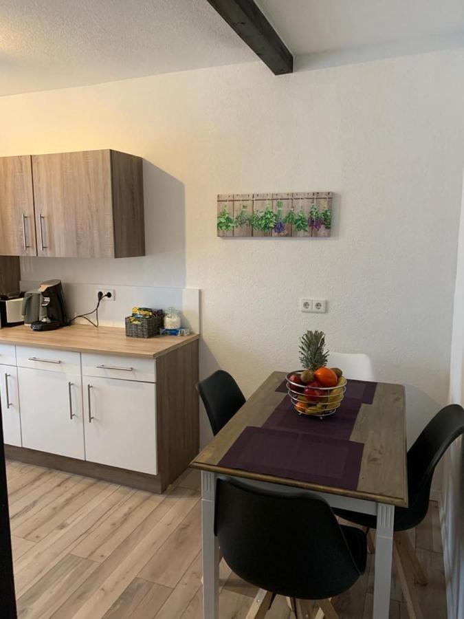 Grenznahe Ferienwohnung Mit 4 Schlafzimmern Grenzach-Wyhlen Bagian luar foto